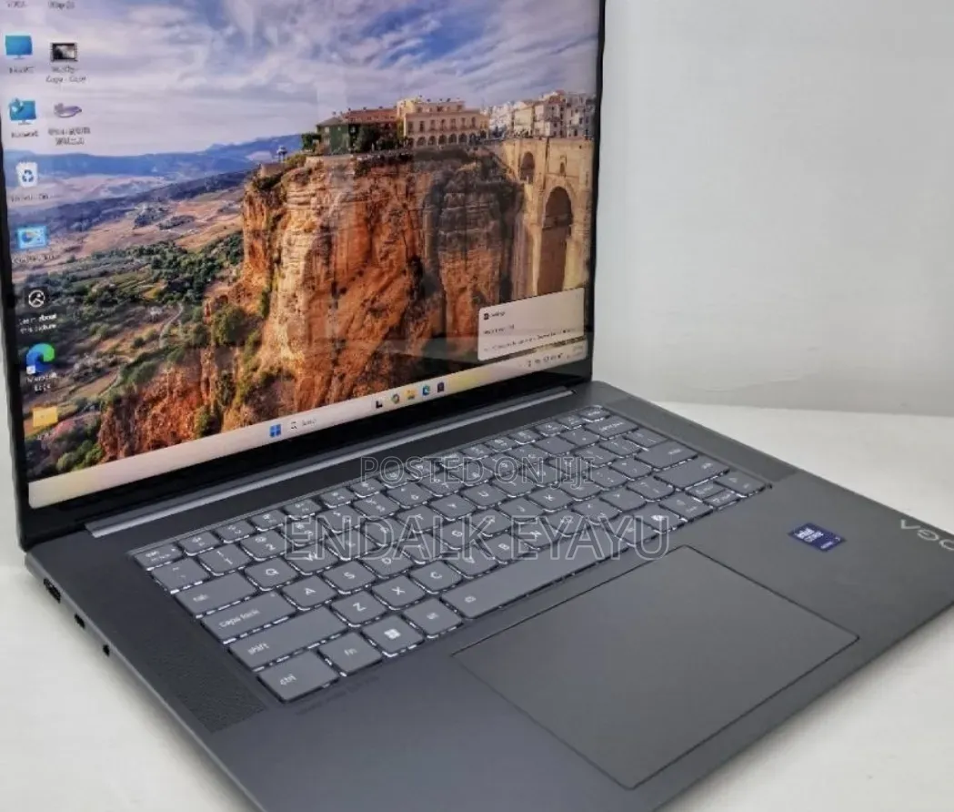 New Laptop Lenovo Yoga 2 32GB Intel Core Ultra 7 SSD 1T