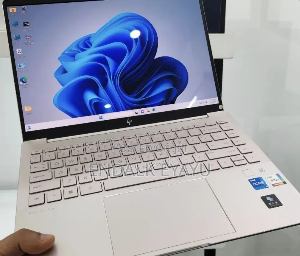 New Laptop HP Pavilion 14 16GB Intel Core i5 SSD 1T