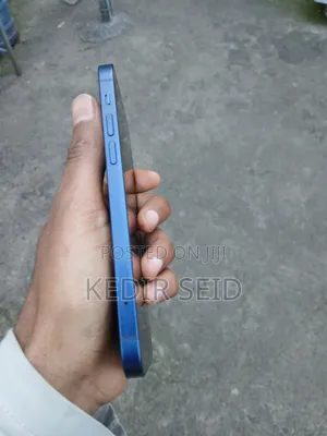 Apple iPhone 12 64 GB Blue