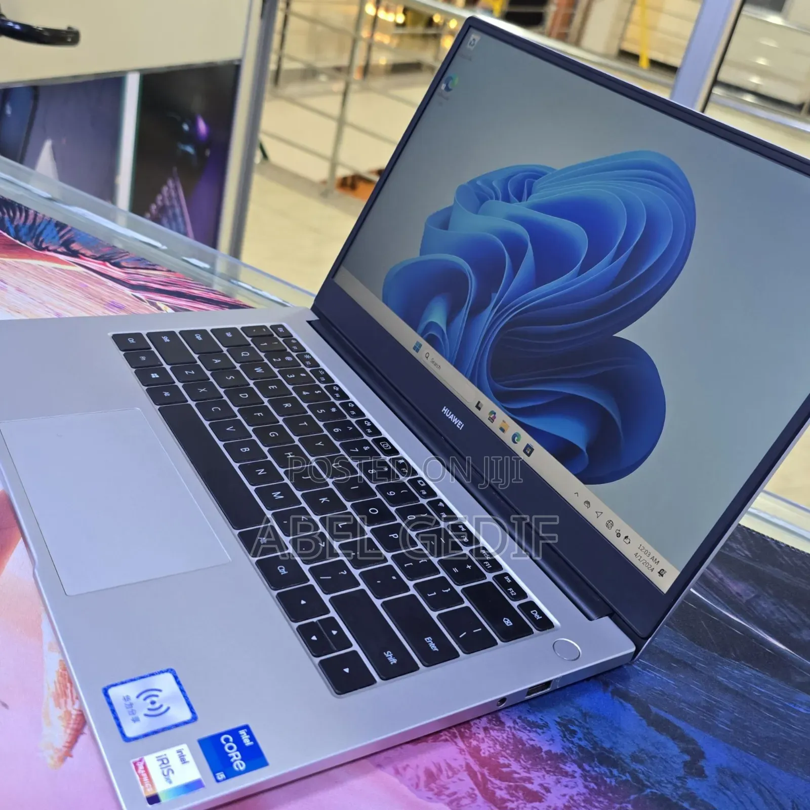 New Laptop Huawei MateBook D 14 16GB Intel Core i5 SSD 512GB
