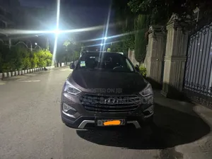 Hyundai Santa Fe 2017 Gray