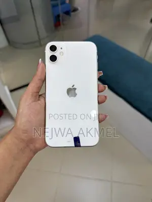 New Apple iPhone 11 128 GB White