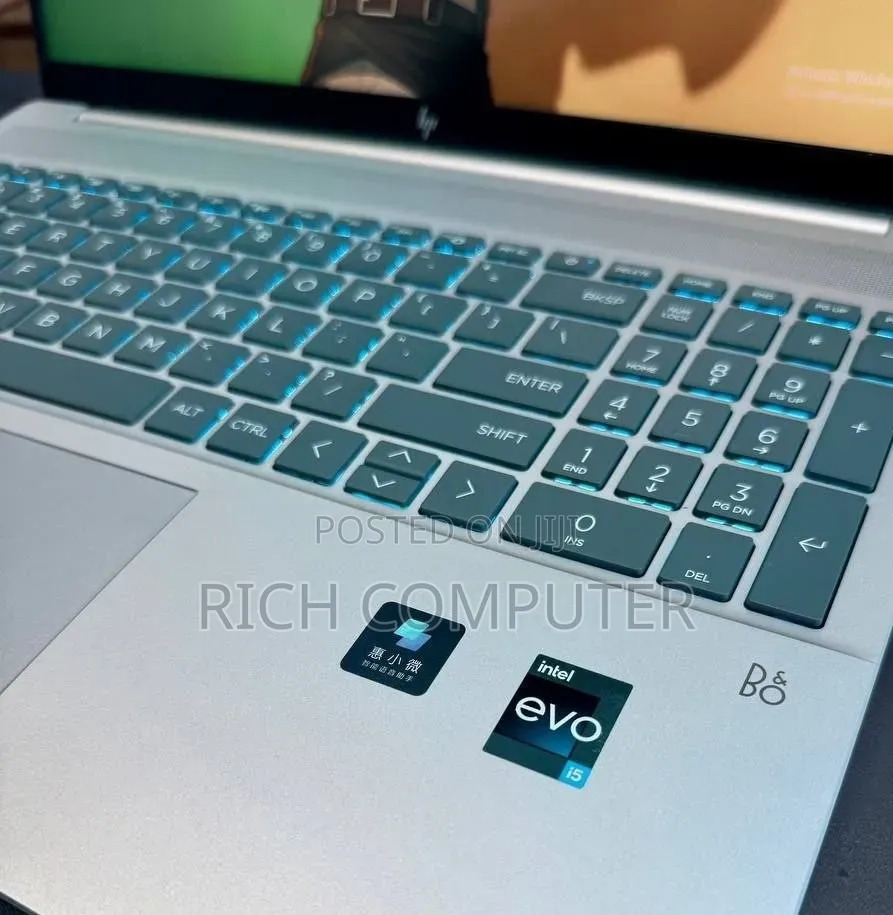 New Laptop HP Pavilion 15 16GB Intel Core i5 SSD 1T