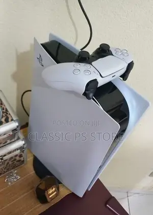 Playstation 5 ,5 በተመጣጣኝ ዋጋ Fat Cd Edition