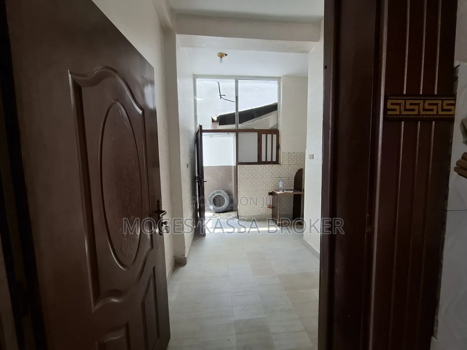 5bdrm House in ደብረ ብርሃን የሚሸጥ ምርጥ, Yeka for sale