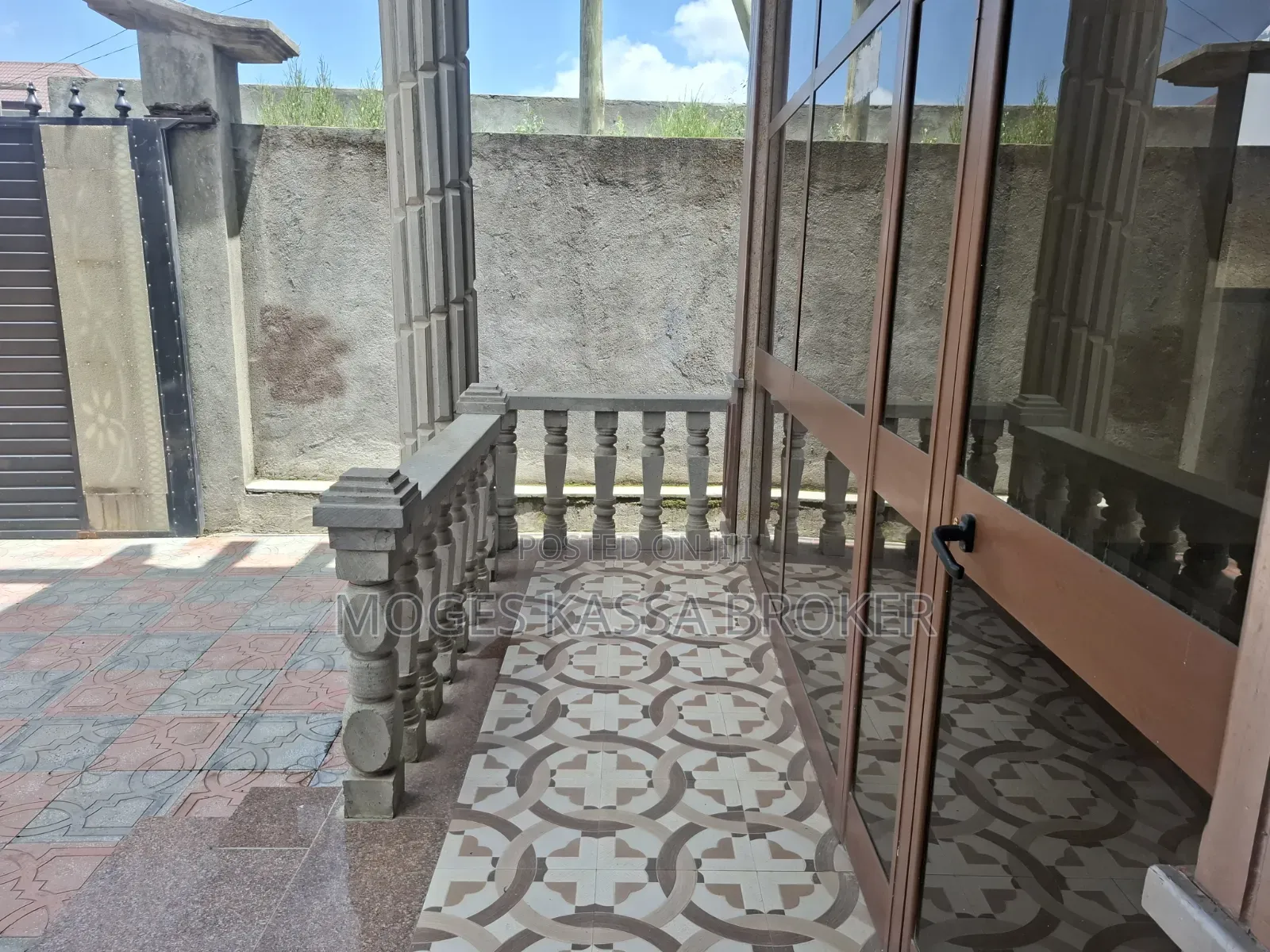 5bdrm House in ደብረ ብርሃን የሚሸጥ ምርጥ, Yeka for sale