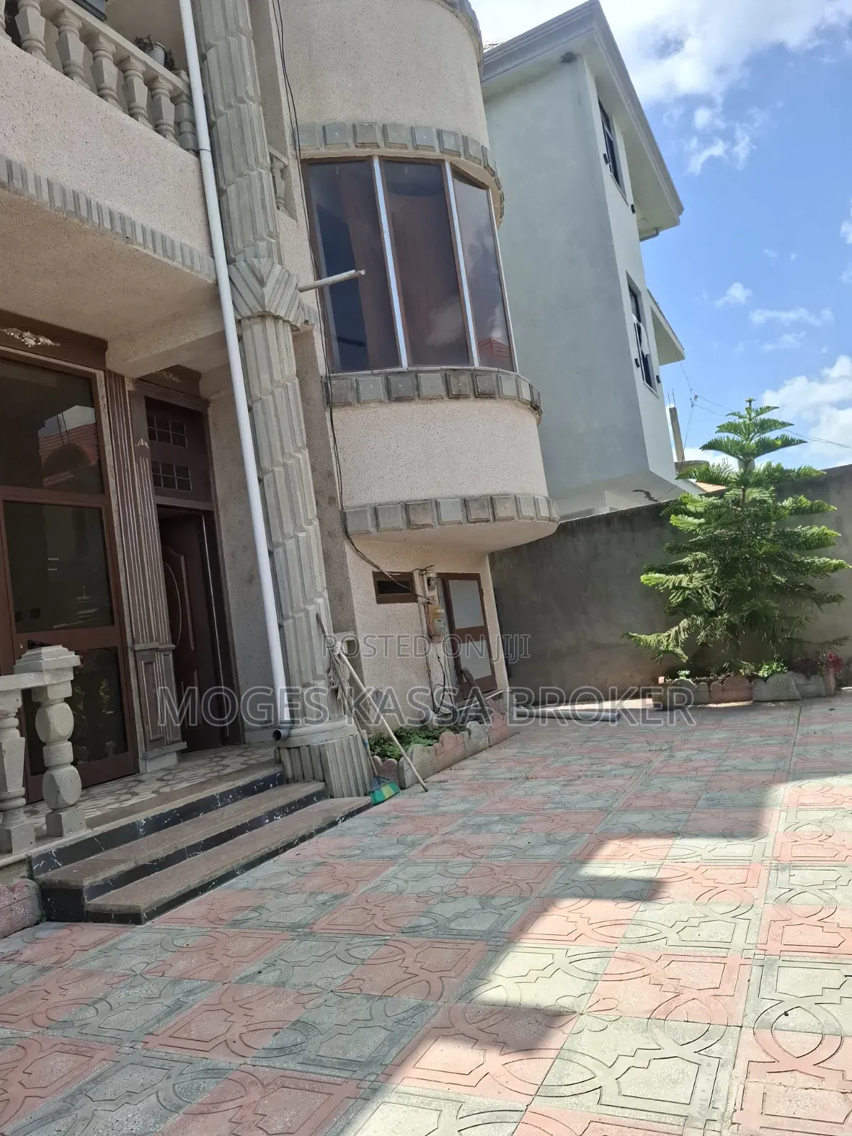 5bdrm House in ደብረ ብርሃን የሚሸጥ ምርጥ, Yeka for sale