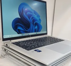 New Laptop HP EliteBook 840 G9 16GB Intel Core i5 SSD 512GB