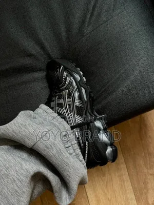 Asics Gel-Kayano 14 Black/Silver Unisex Fashion