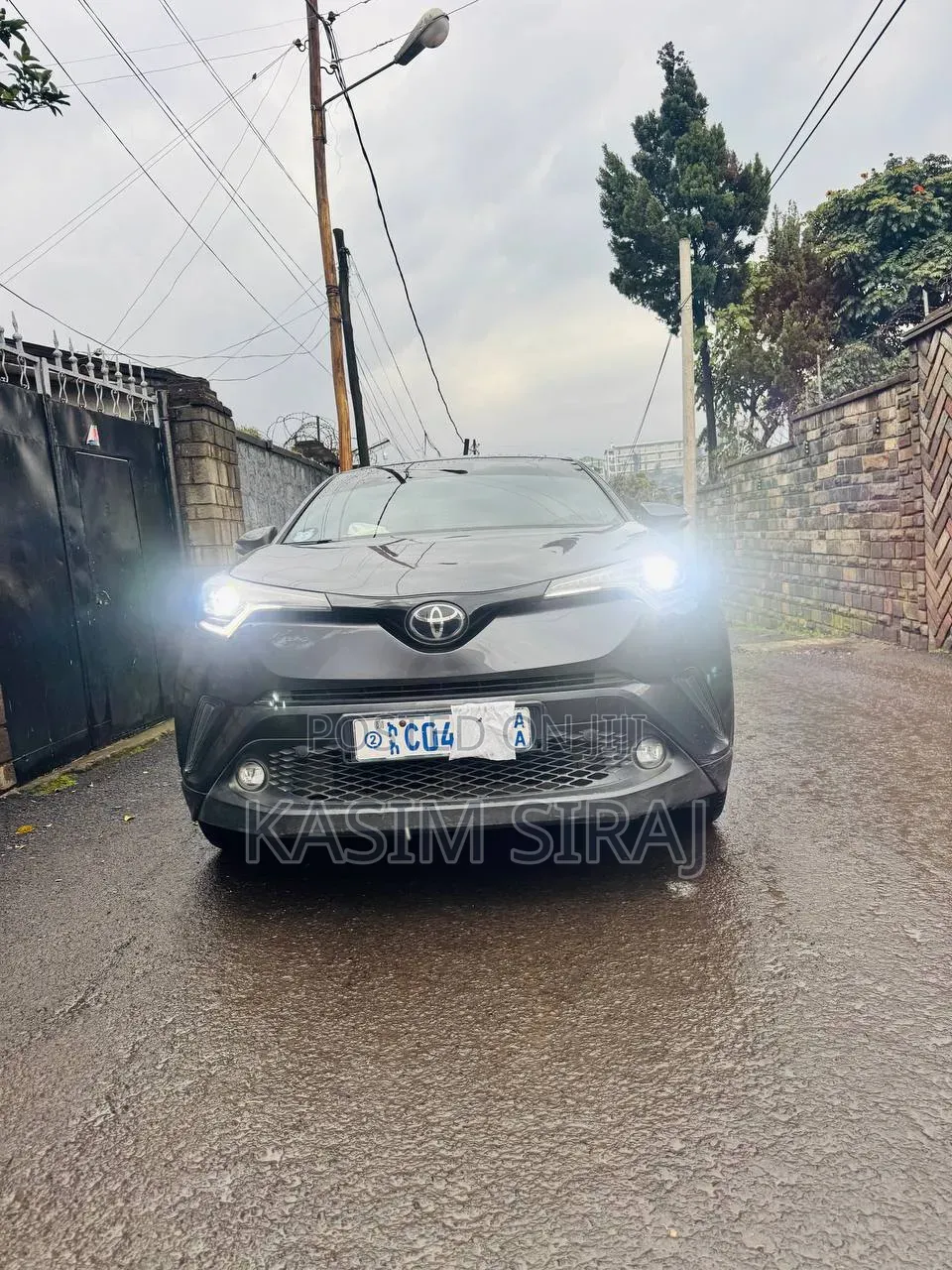 Toyota C-HR Limited FWD 2020 Gray