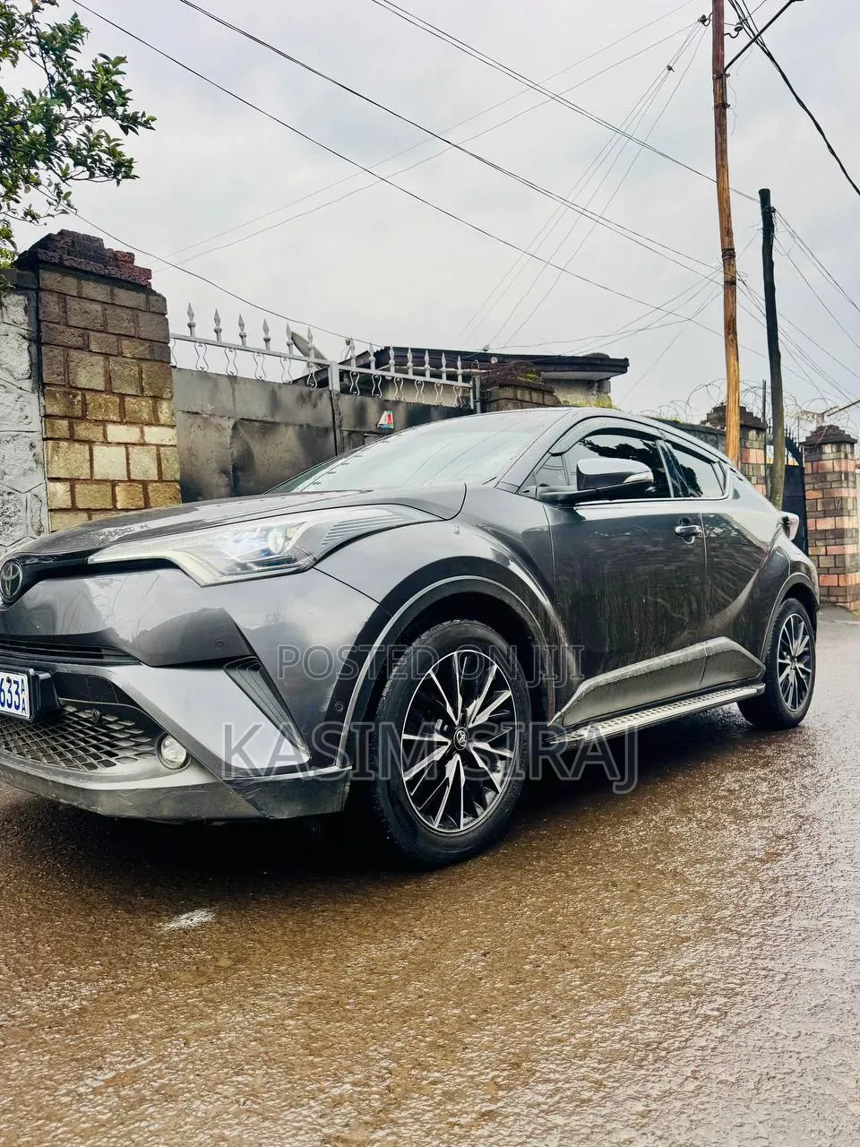 Toyota C-HR Limited FWD 2020 Gray