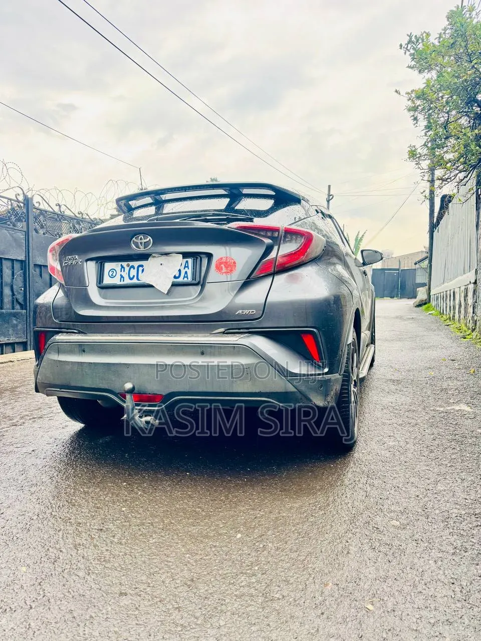 Toyota C-HR Limited FWD 2020 Gray