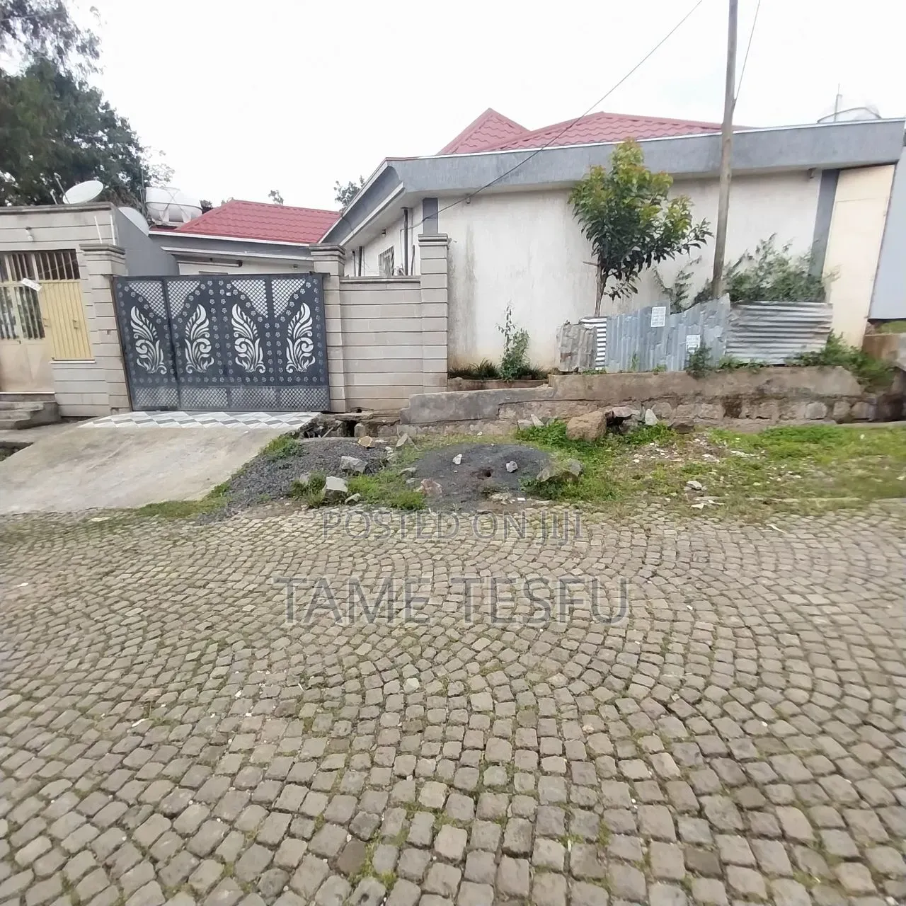 Furnished 3bdrm Villa in Kotobe ከህስፓልት ግልባጭ, Yeka for sale