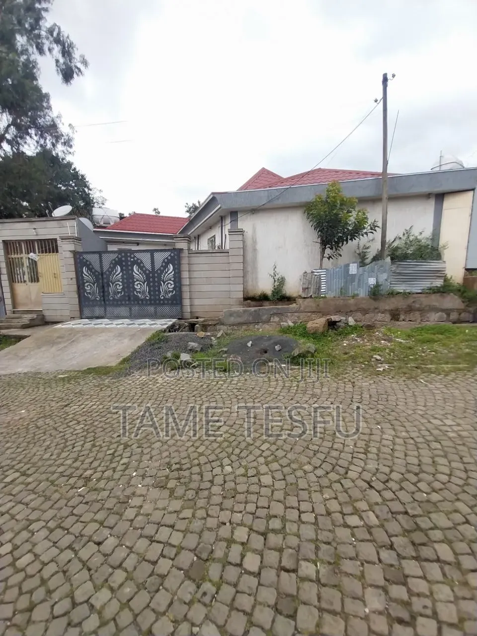 Furnished 3bdrm Villa in Kotobe ከህስፓልት ግልባጭ, Yeka for sale