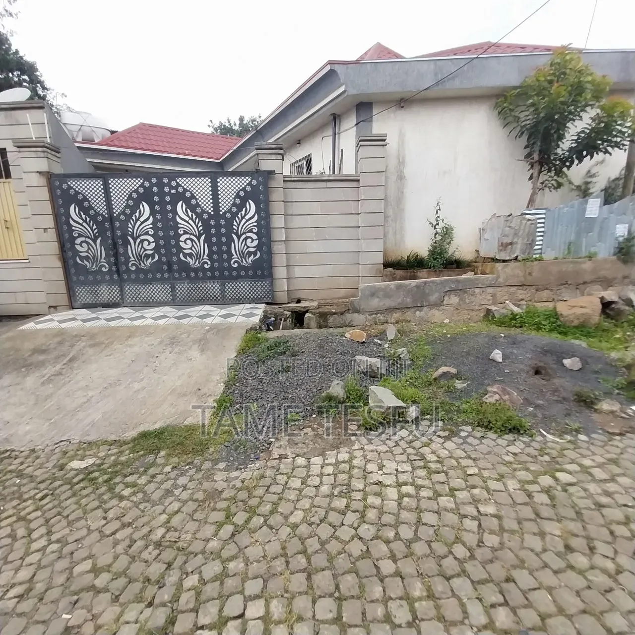 Furnished 3bdrm Villa in Kotobe ከህስፓልት ግልባጭ, Yeka for sale