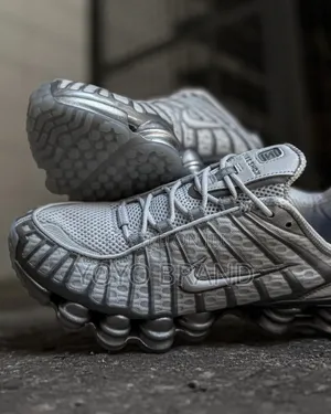 Nike Shox TL "Pure Platinum/Chrome" Unisex Sneaker