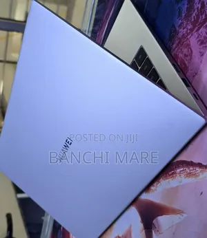 New Laptop Huawei MateBook D 14 16GB Intel Core i5 SSD 512GB