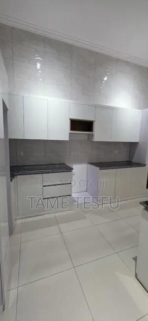 Furnished 3bdrm Villa in ኮቶቤ, Yeka for sale