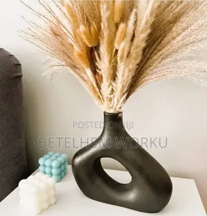 ቤት ዲኮር አበባዎት የተለያዩ ጌጣጌጦች