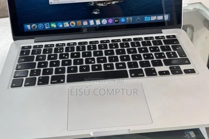New Laptop Apple MacBook 2015 16GB Intel Core i5 SSD 256GB
