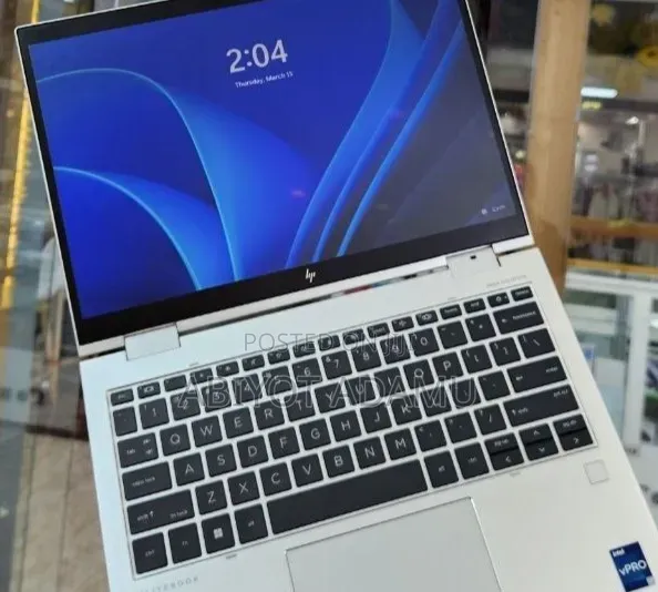 New Laptop HP EliteBook 830 16GB Intel SSD 1T