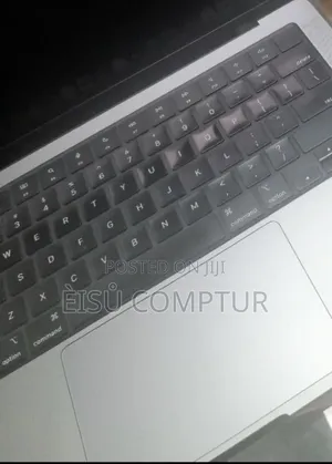 New Laptop Apple MacBook Air 2024 M3 8GB Apple M3 SSD 512GB