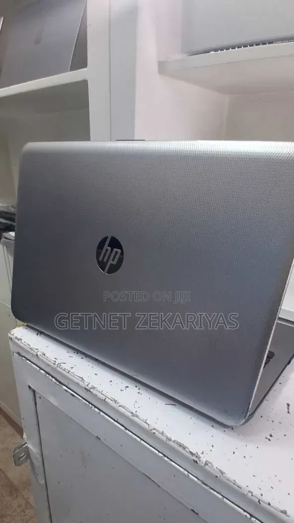 New Laptop HP Stream Notebook 8GB Intel Core i7 HDD 1T
