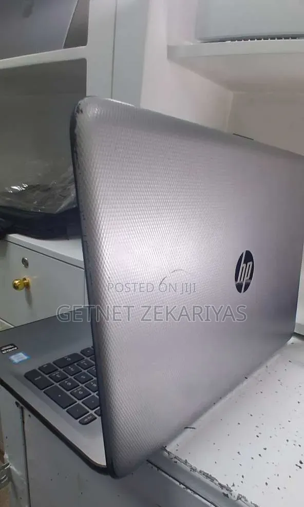 New Laptop HP Stream Notebook 8GB Intel Core i7 HDD 1T