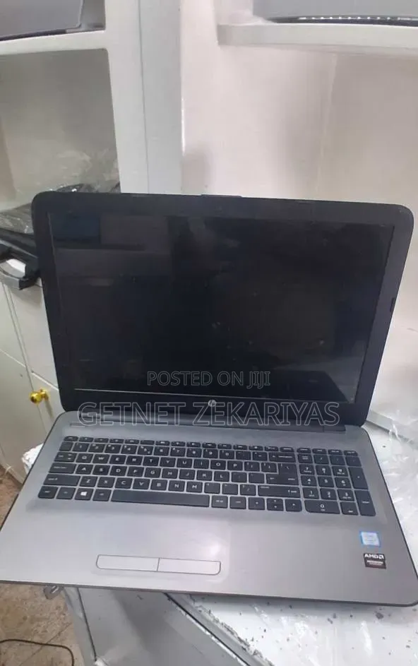 New Laptop HP Stream Notebook 8GB Intel Core i7 HDD 1T