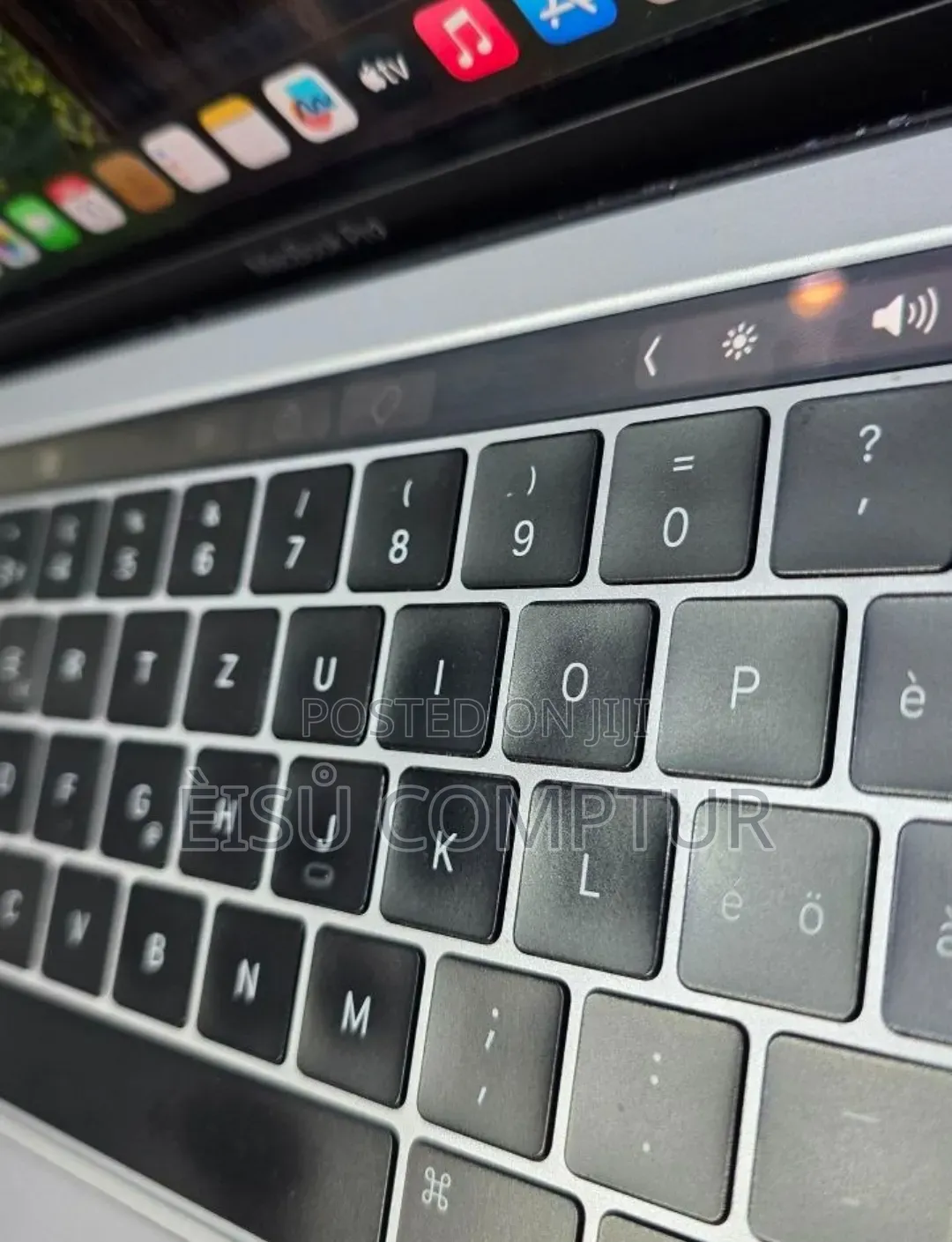 New Laptop Apple MacBook Air 2019 8GB Apple M1 SSD 128GB