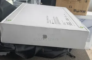 New Laptop Apple MacBook Pro 2024 M4 Pro 24GB Apple M4 Pro SSD 1T