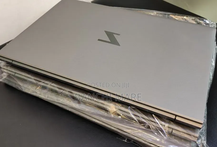 New Laptop HP ZBook Power G7 16GB Intel Core i7 SSD 512GB