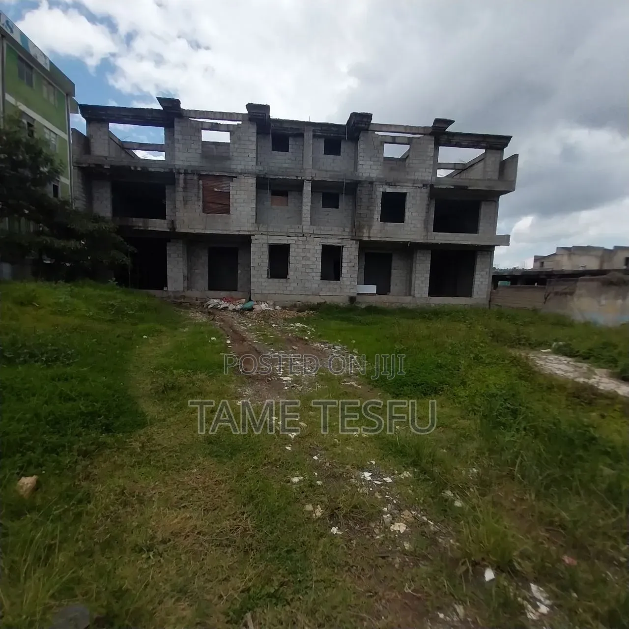 6bdrm House in Cmc, Yeka for sale