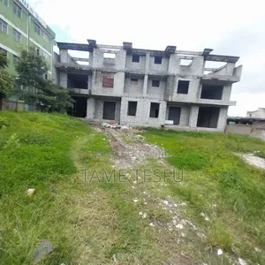 6bdrm House in Cmc, Yeka for sale