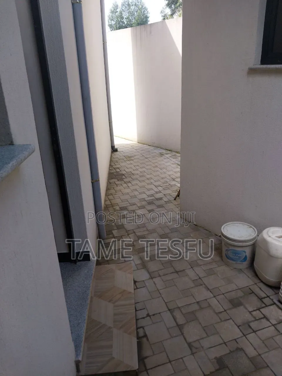 Furnished 3bdrm Villa in Kotobe, Yeka for sale