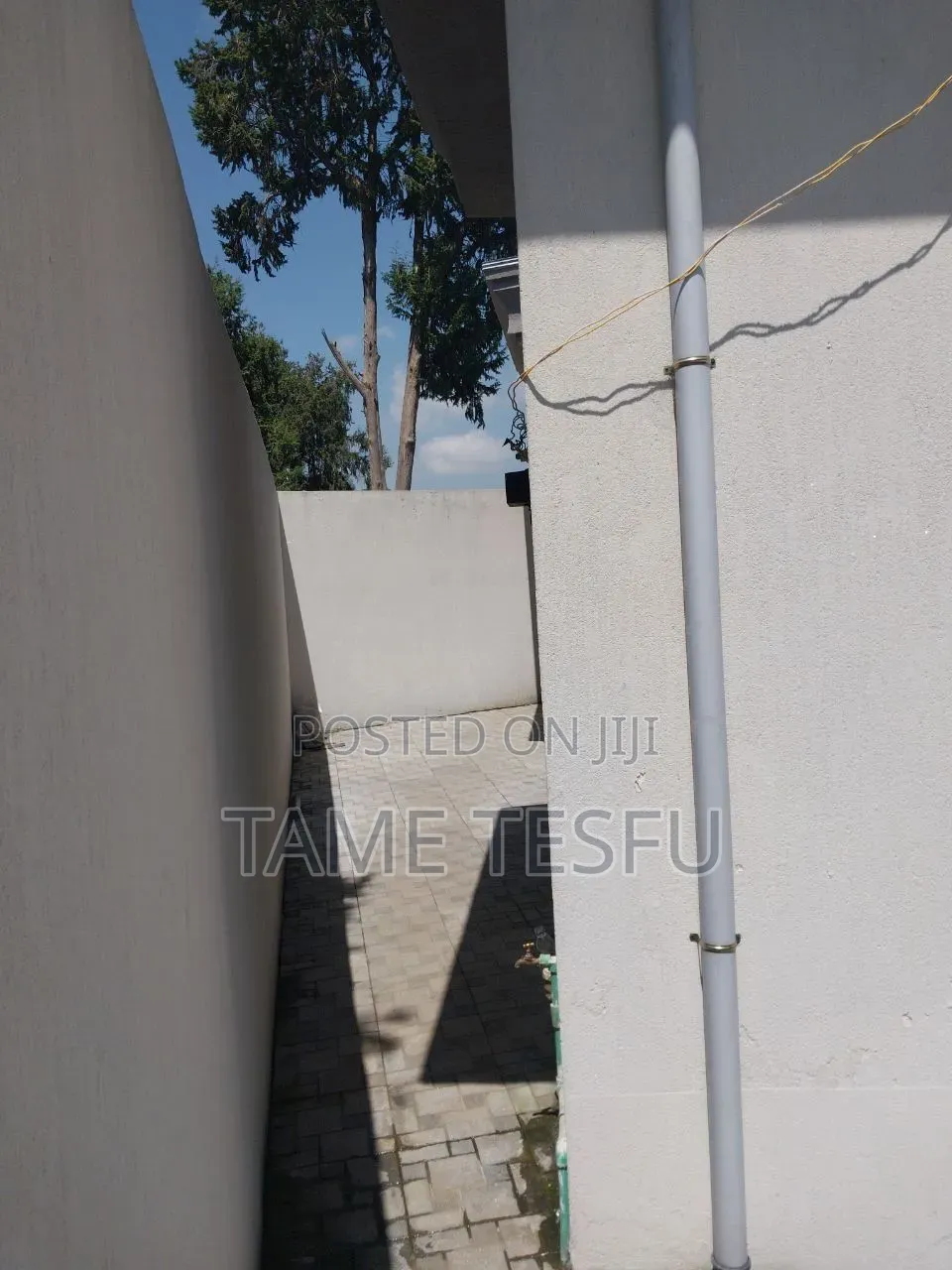 Furnished 3bdrm Villa in Kotobe, Yeka for sale