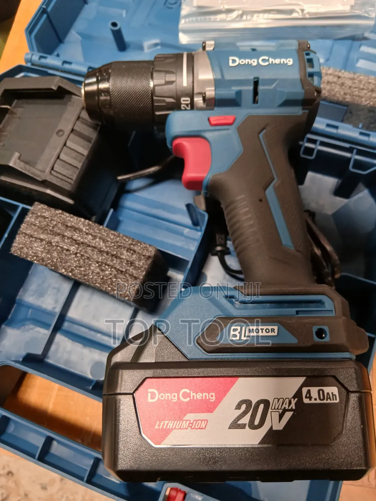 DongCheng 20V Max Cordless Brushless Drill