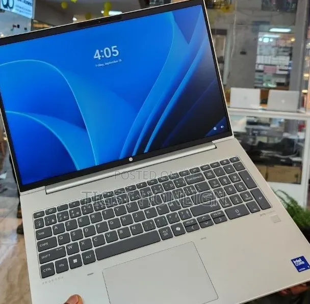 New Laptop HP EliteBook 640 G11 16GB Intel Core Ultra 7 SSD 512GB