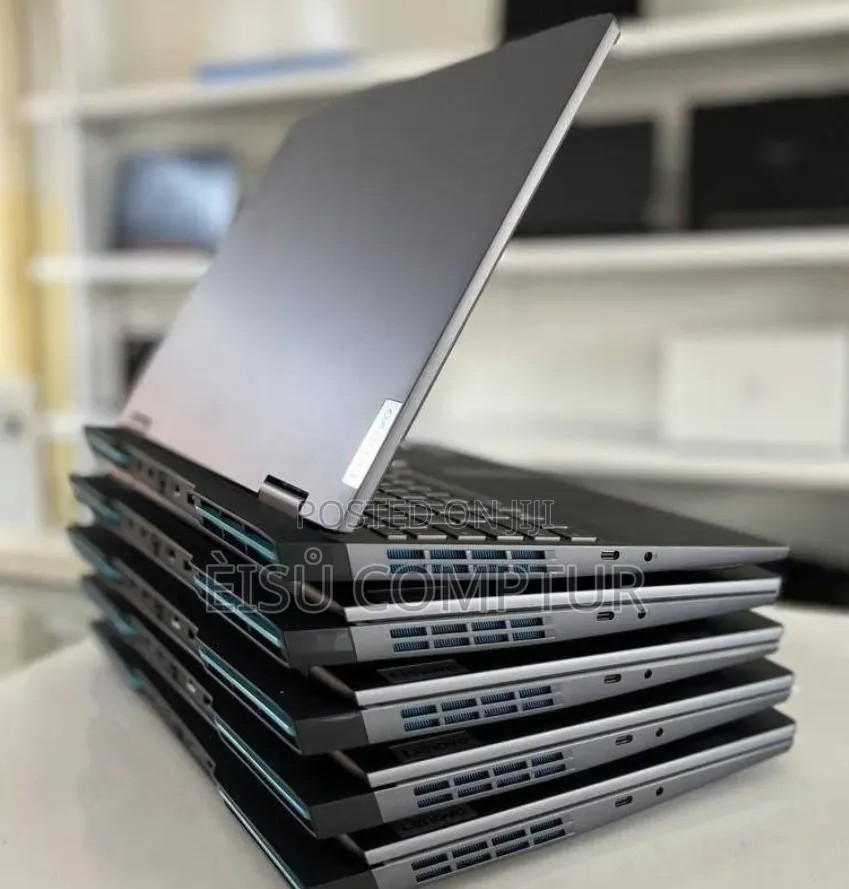 New Laptop Lenovo LOQ 15IRH8 16GB Intel Core i5 SSD 512GB