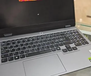 New Laptop Lenovo LOQ 15IRH8 16GB Intel Core i5 SSD 512GB