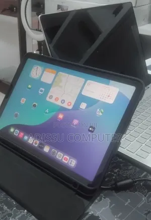 New Apple iPad (2022) 64 GB