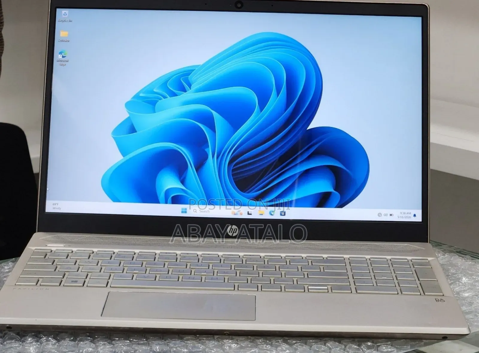 New Laptop HP Pavilion 15 8GB Intel Core i5 SSD 512GB