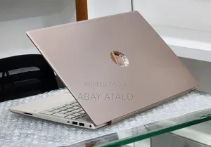New Laptop HP Pavilion 15 8GB Intel Core i5 SSD 512GB