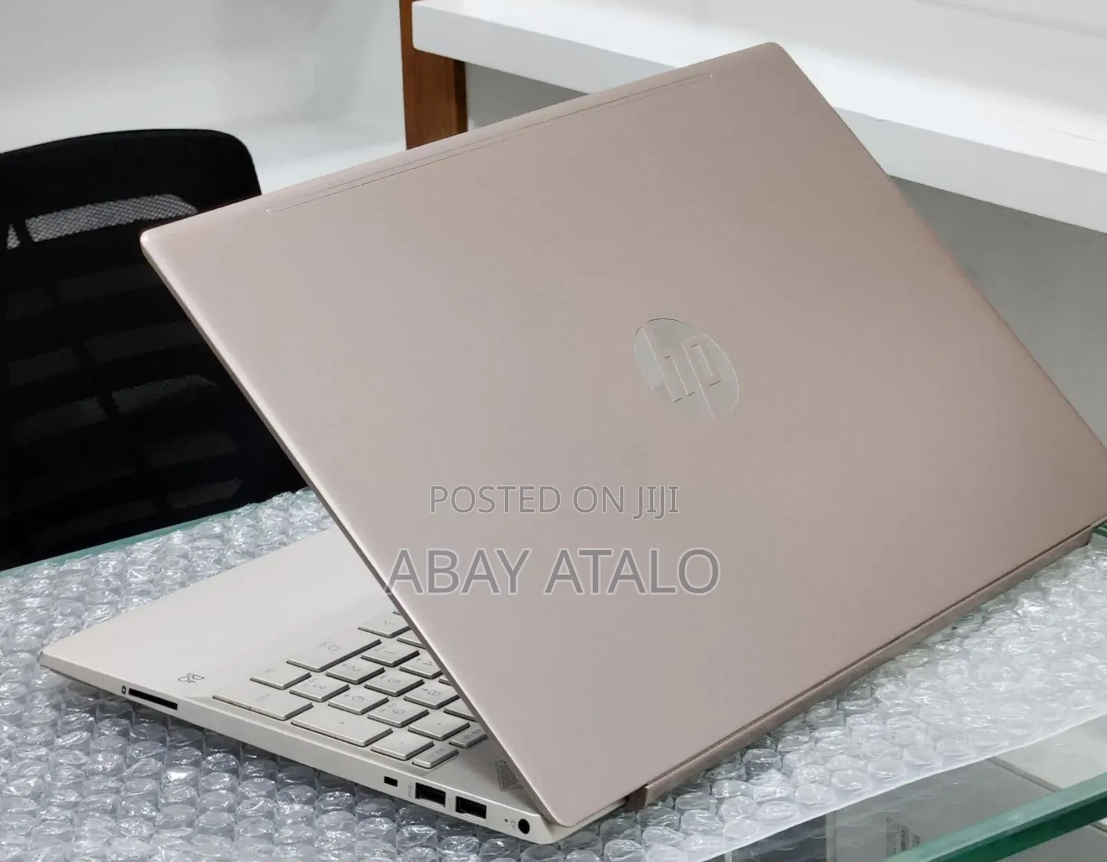 New Laptop HP Pavilion 15 8GB Intel Core i5 SSD 512GB
