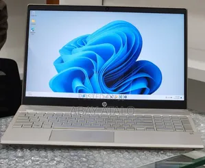 New Laptop HP Pavilion 15 8GB Intel Core i5 SSD 512GB