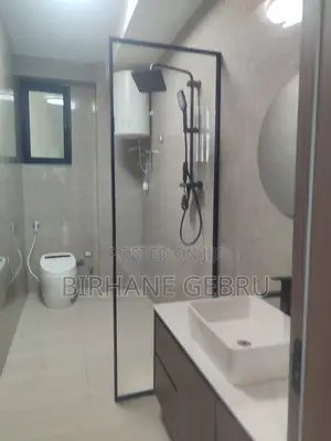 4bdrm Apartment in Luxury Apartiment, Bole for rent