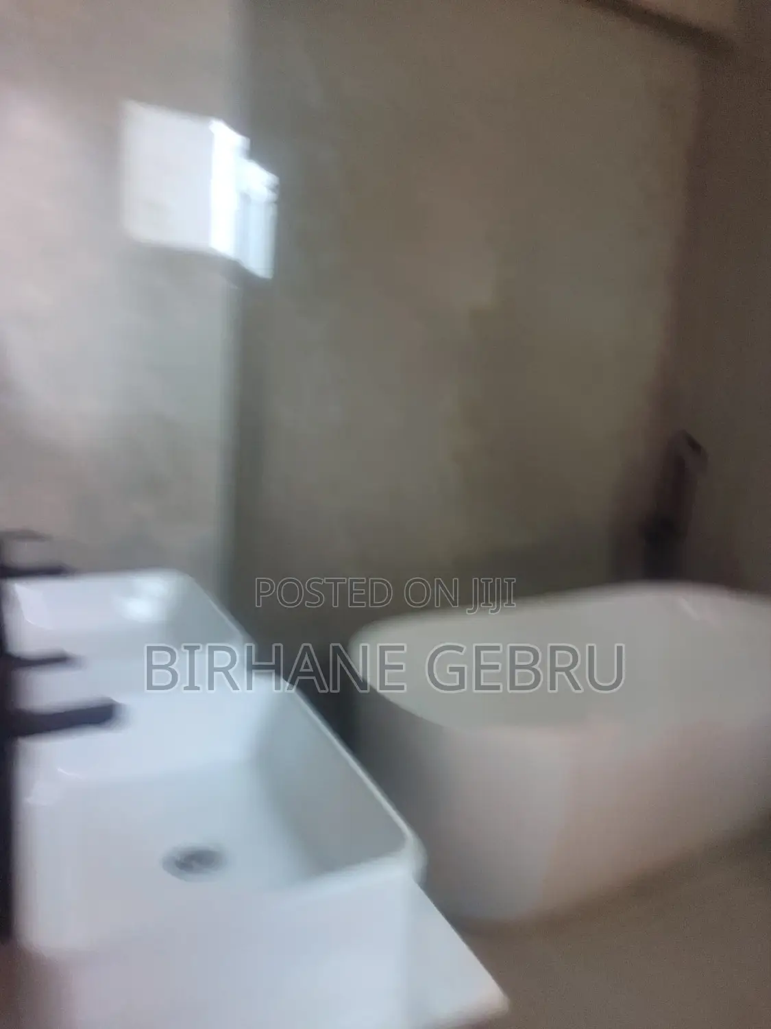 4bdrm Apartment in Luxury Apartiment, Bole for rent