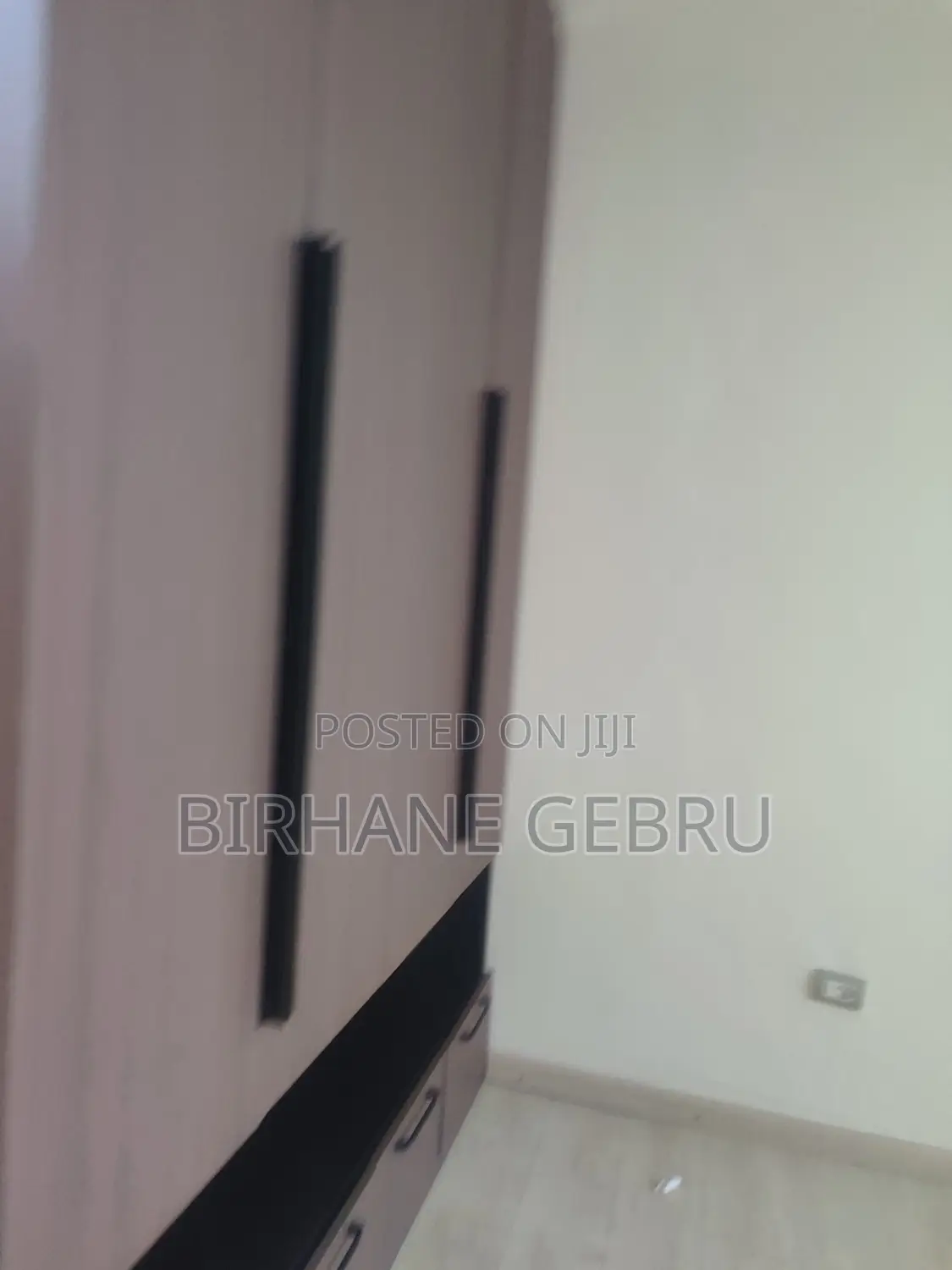4bdrm Apartment in Luxury Apartiment, Bole for rent
