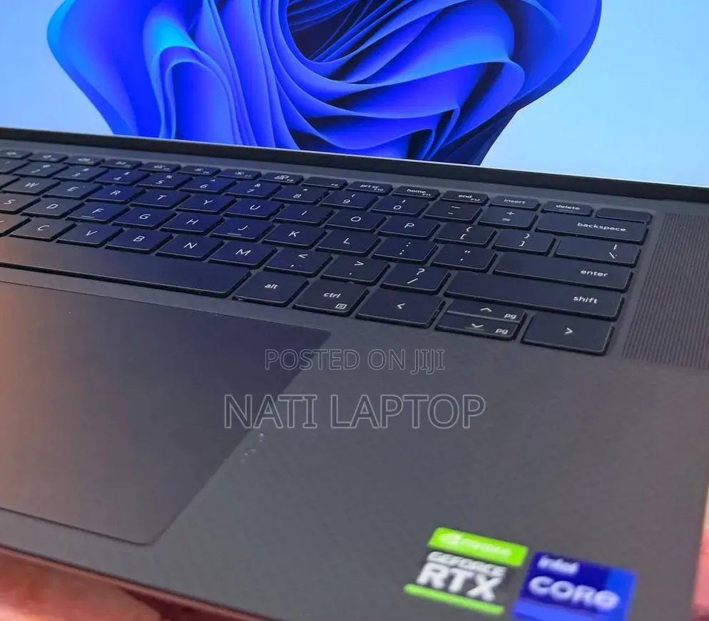 New Laptop Dell Precision 5560 16GB Intel Core i9 SSD 512GB