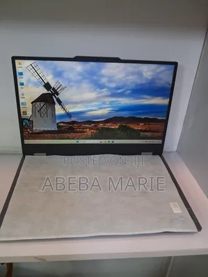 New Laptop Lenovo LOQ 15IRH8 16GB Intel Core i7 SSD 512GB